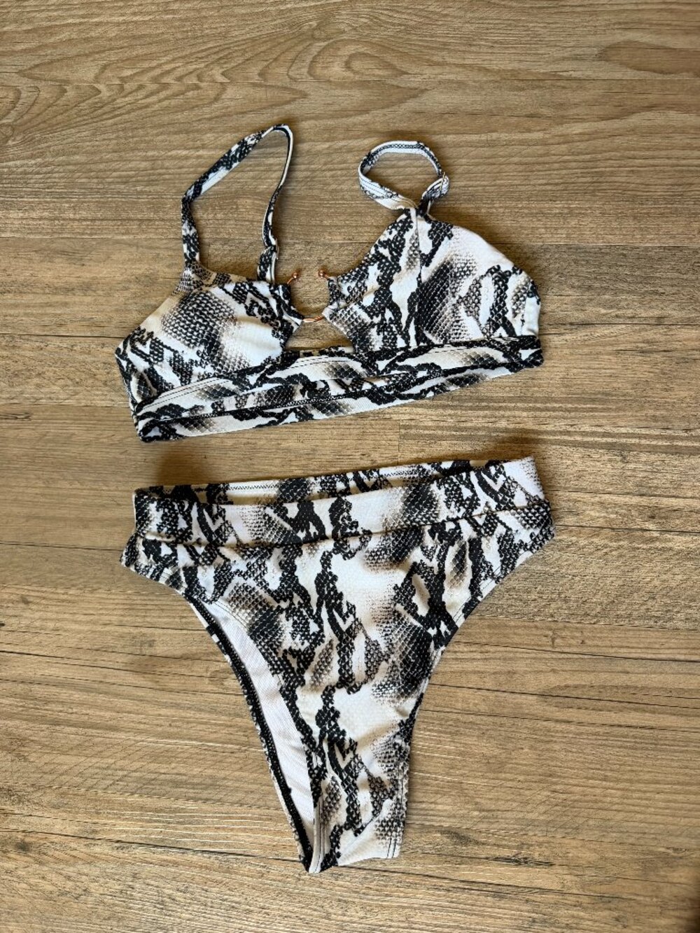 Snake print Bikini Two Piece Swimsuit *Size S Python High Rise Bottoms Brazilian